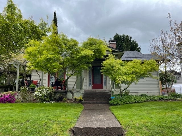 Corvallis House: 437 NW 6th St