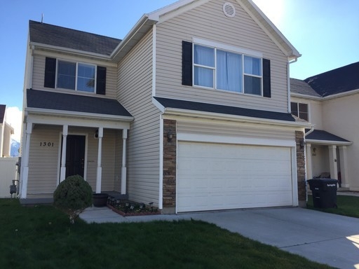 Springville House: 1301 Dunmore Dr