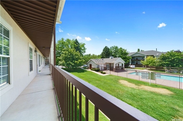 Orem Condo: 1504 S 175 E