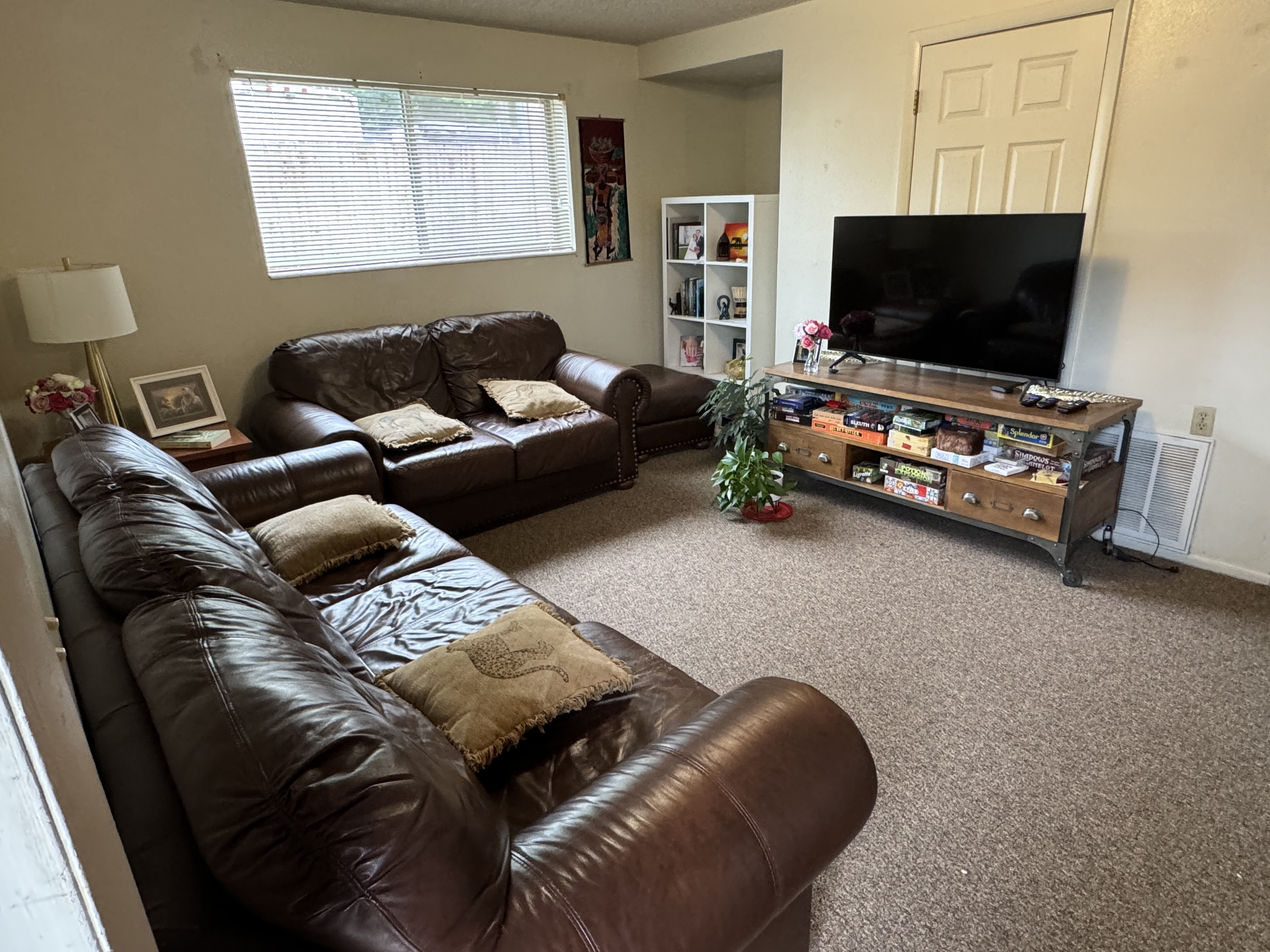 Provo Apartment: 737 W 100 N