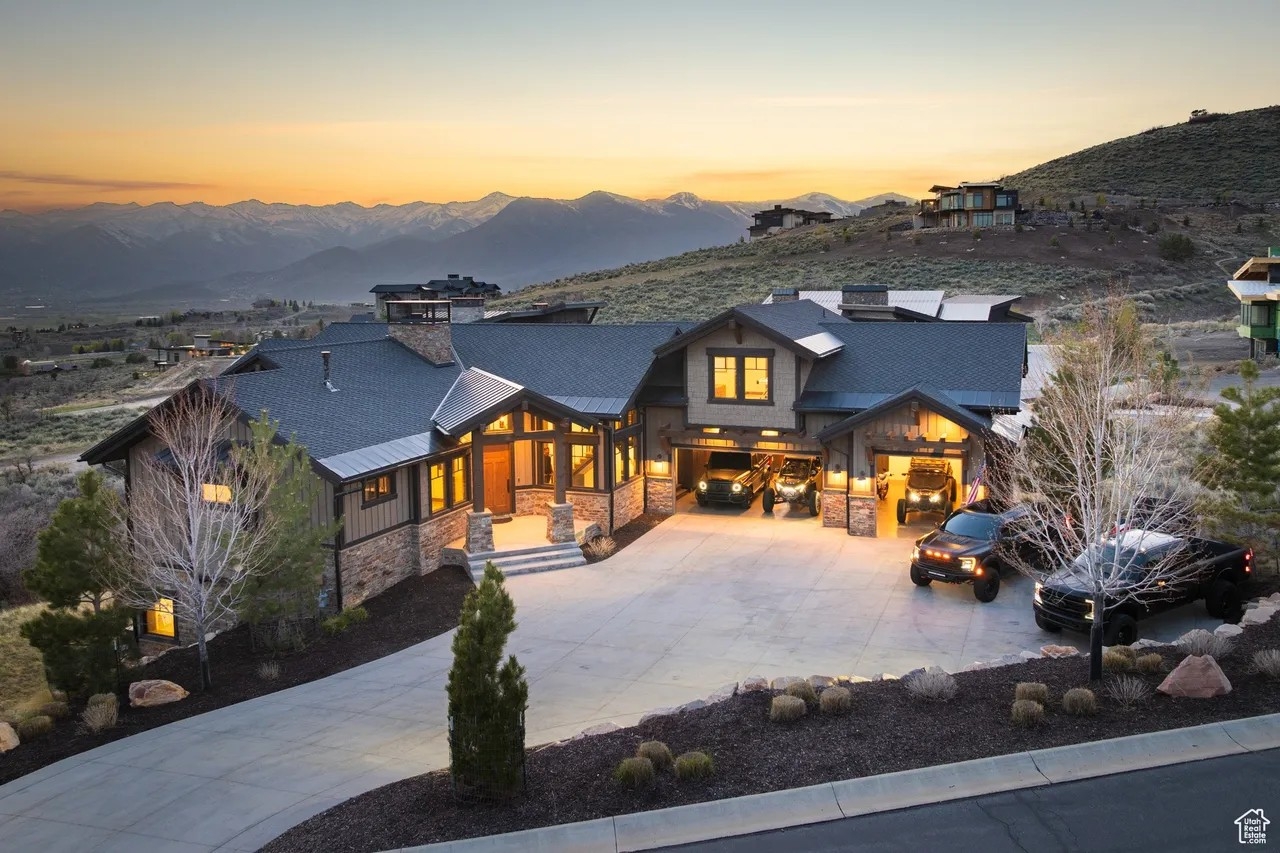 Heber City House: 1467 N Chimney Rock Rd