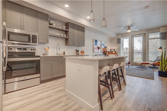 Salt Lake City Apartment: 3900 S West Temple