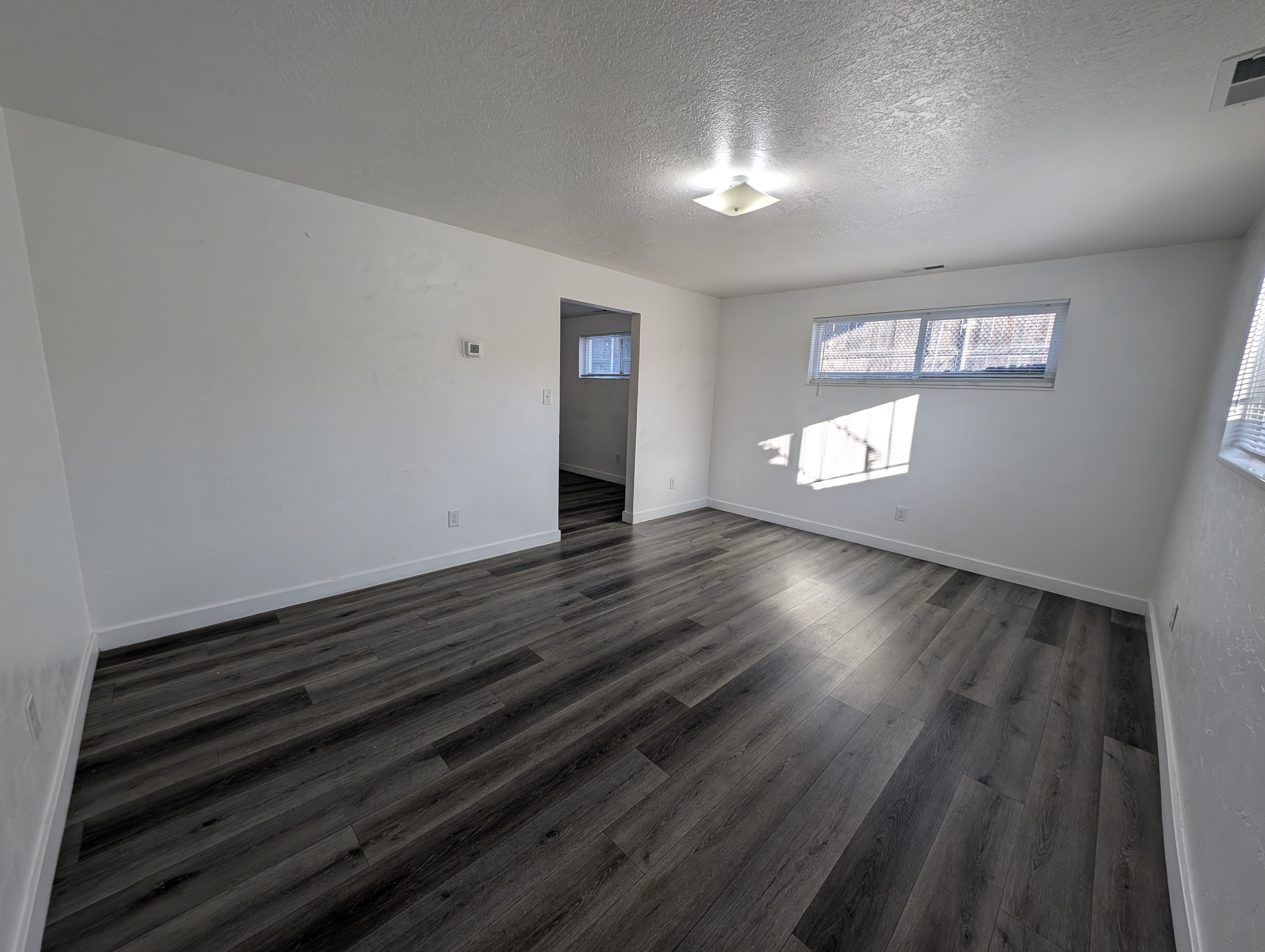 Spanish Fork Apartment: 667 E 200 N