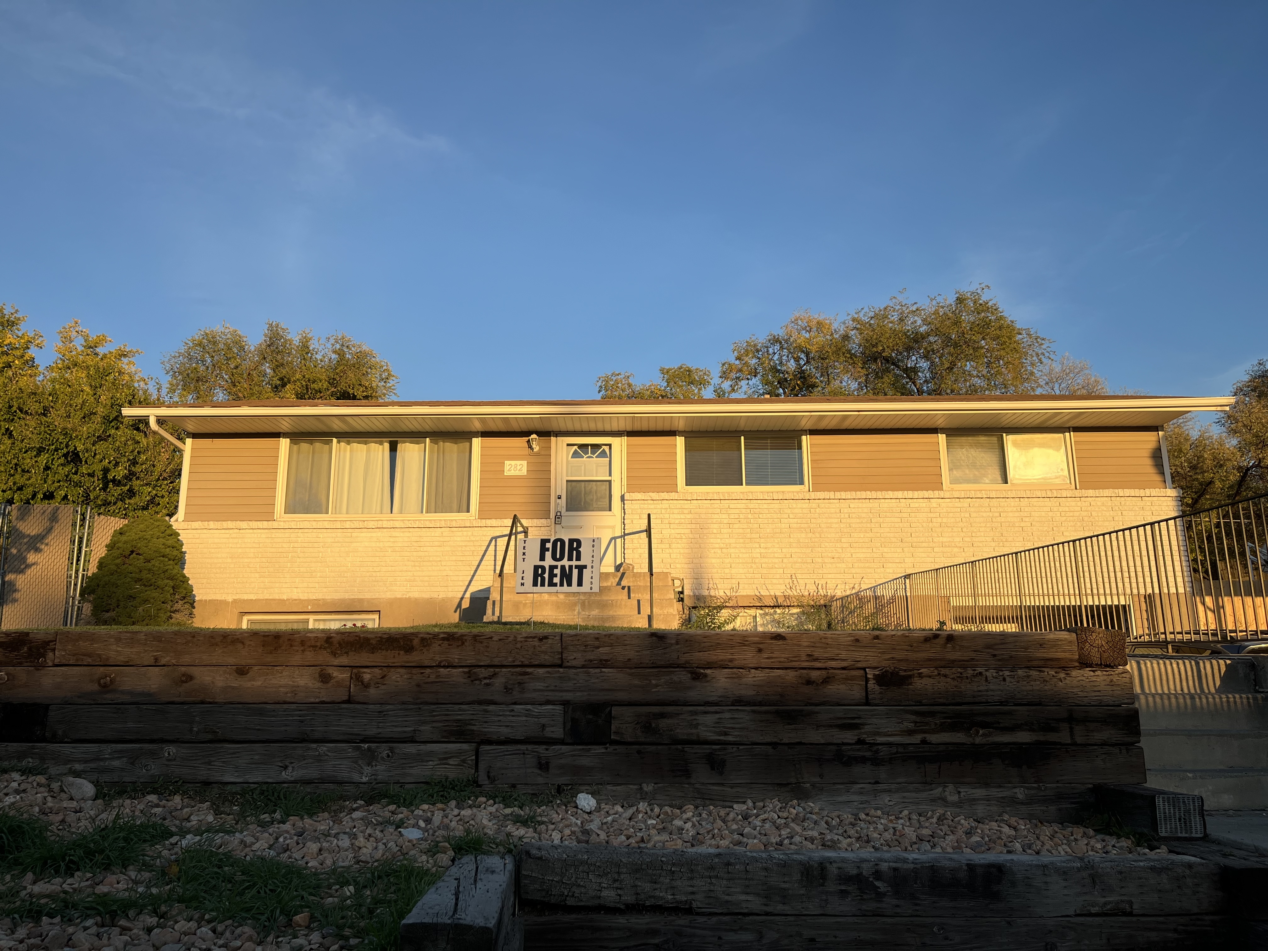 Orem Townhome: 282 N 1030 W