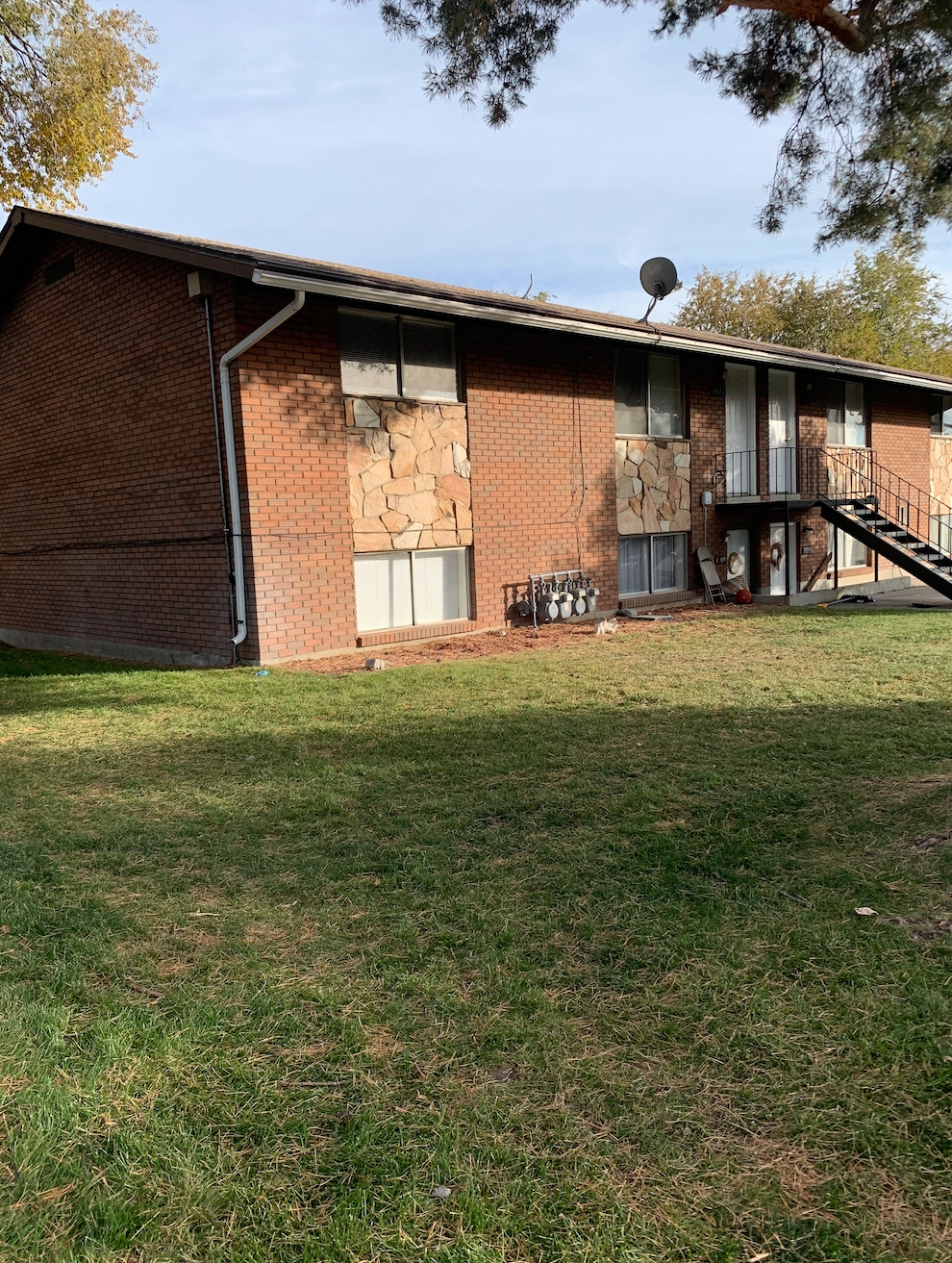 Orem Multiplex: 1069 S Ellen Cir