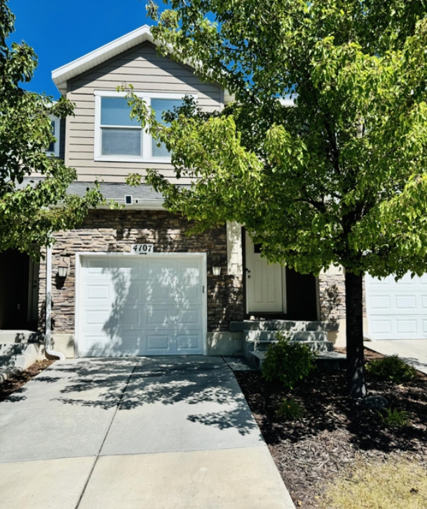 Lehi Townhome: 4107 N Fremont Dr