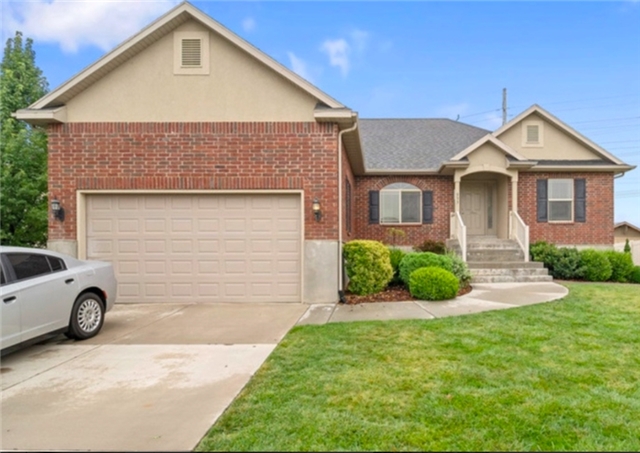Lehi House: 953 W 975 S