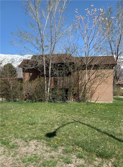 Provo Apartment: 2212 N 1060 W