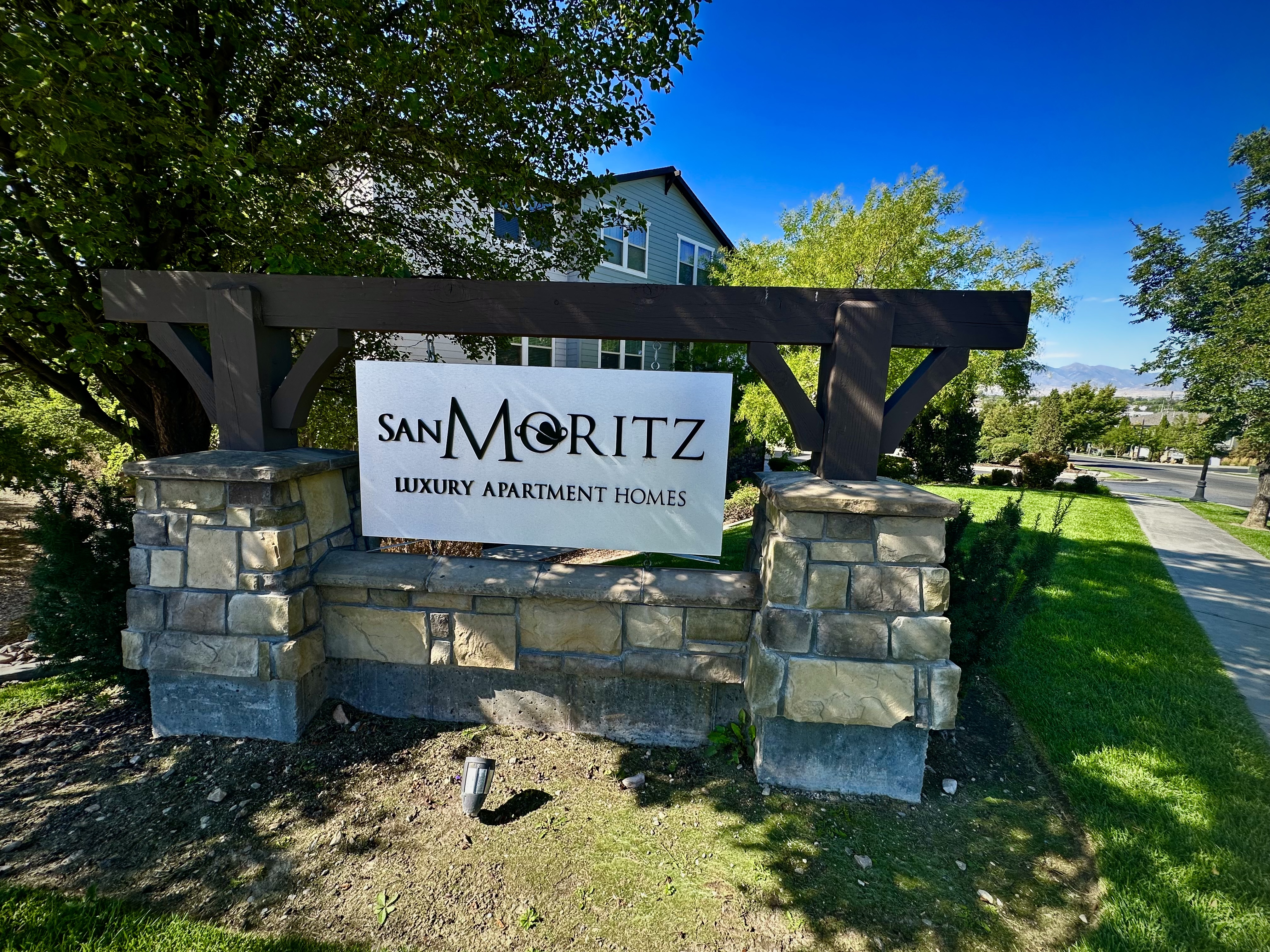 Midvale Apartment: 7673 S Summit Peak Dr