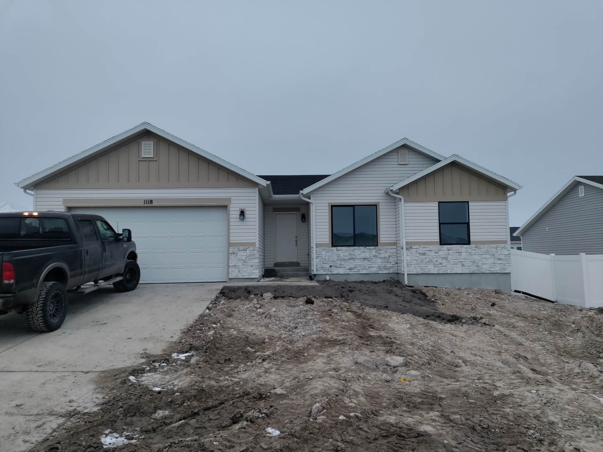 Grantsville House: 1118 W Rocky Way