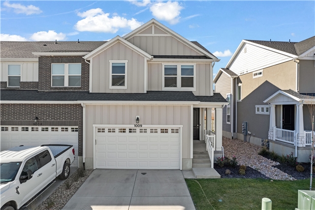Saratoga Springs Townhome: 1009 N Ledger Dr