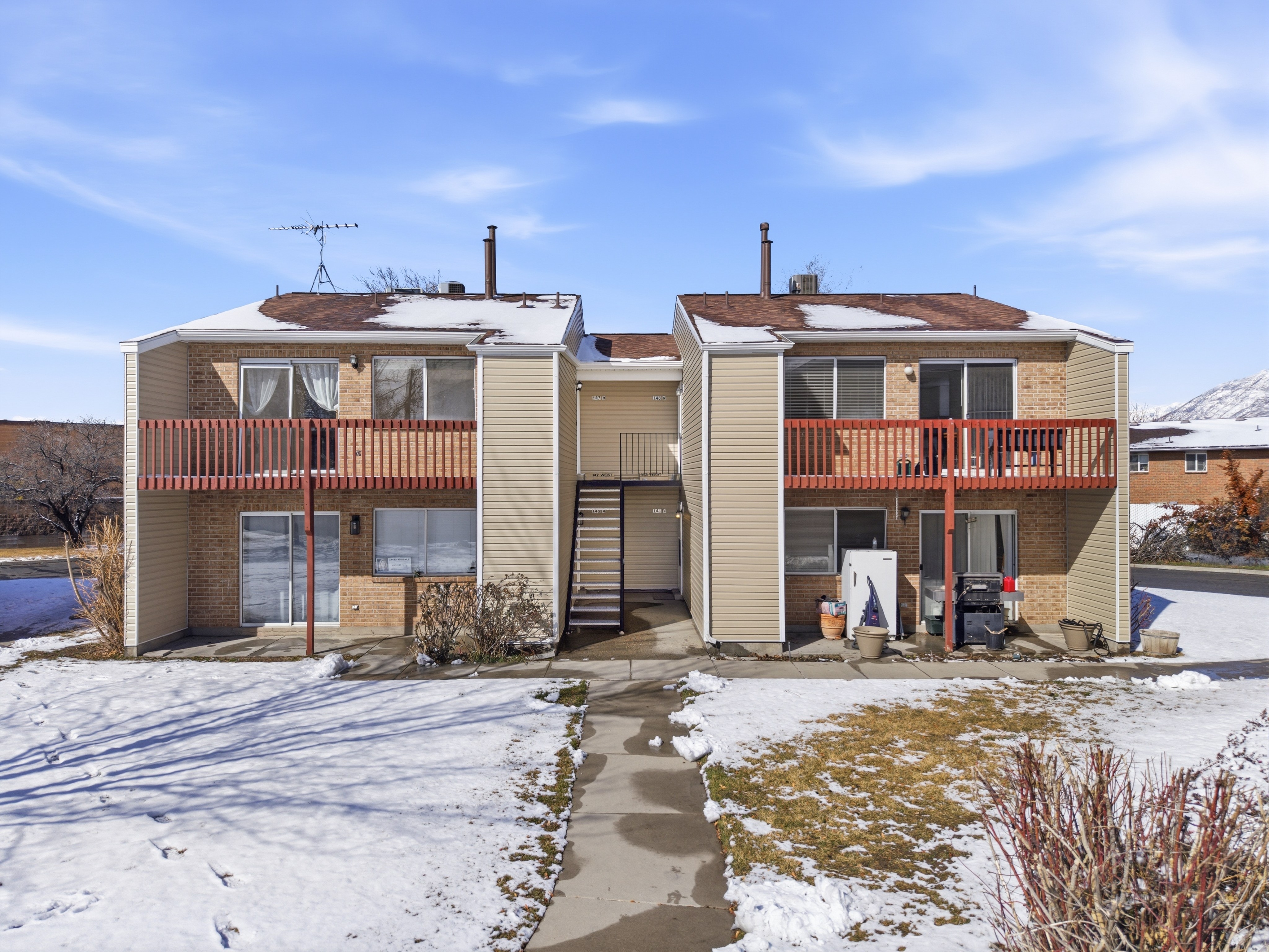 Orem Condo: 147 W 905 N