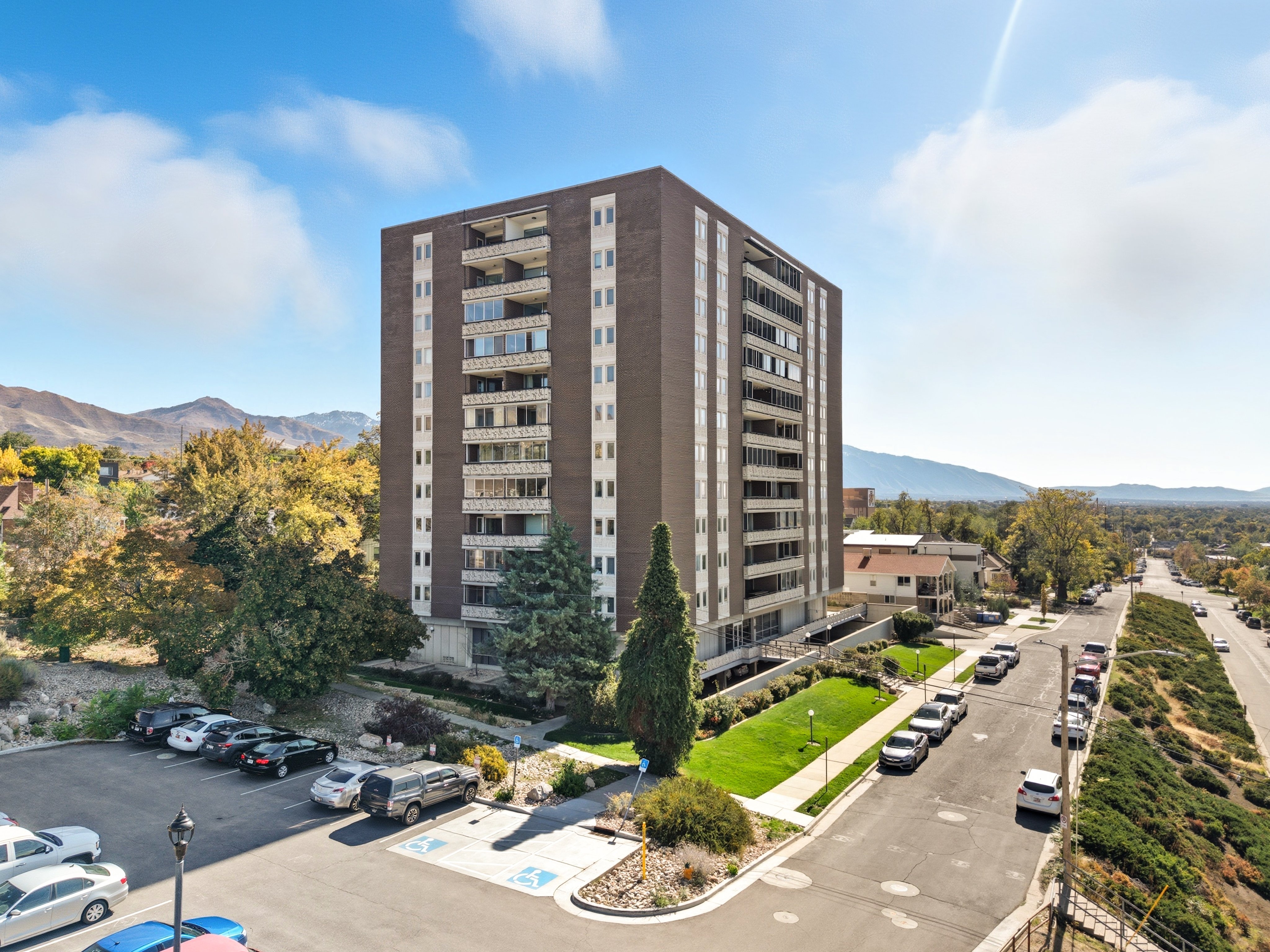 Salt Lake City Apartment: 515 S 1000 E