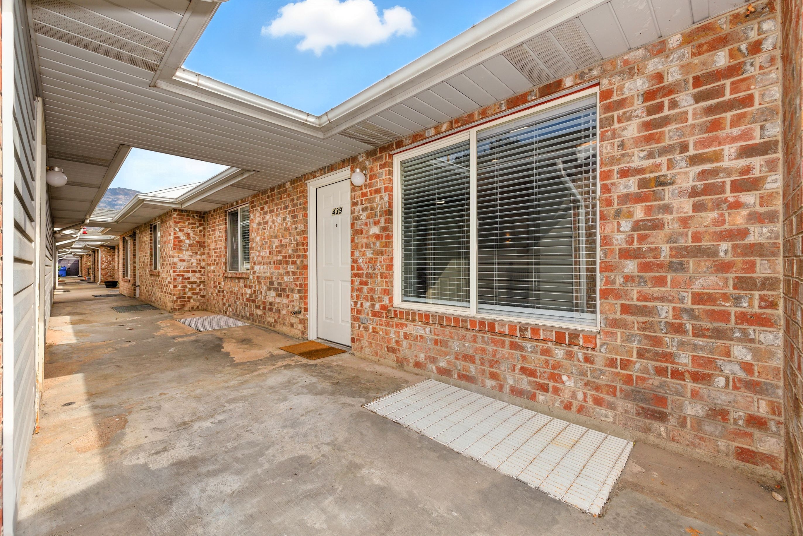 Orem Townhome: 439 E 2000 S