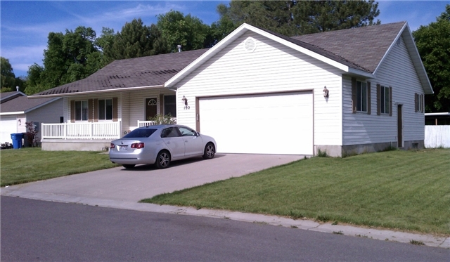 Logan Apartment: 102 Lone Brook Ct