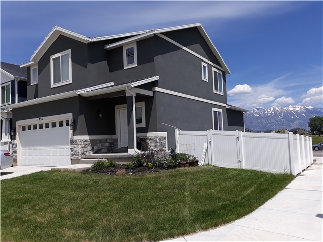 Saratoga Springs House: 236 N Mandalyn Way