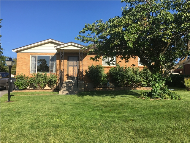 Bountiful House: 833 W 3600 S