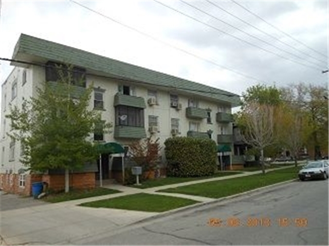 Salt Lake City Apartment: 214 S 800 E