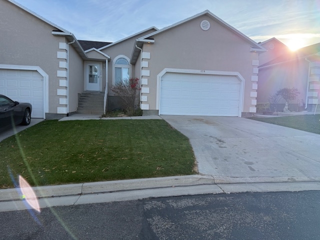 Tooele House: 178 Greystone Way