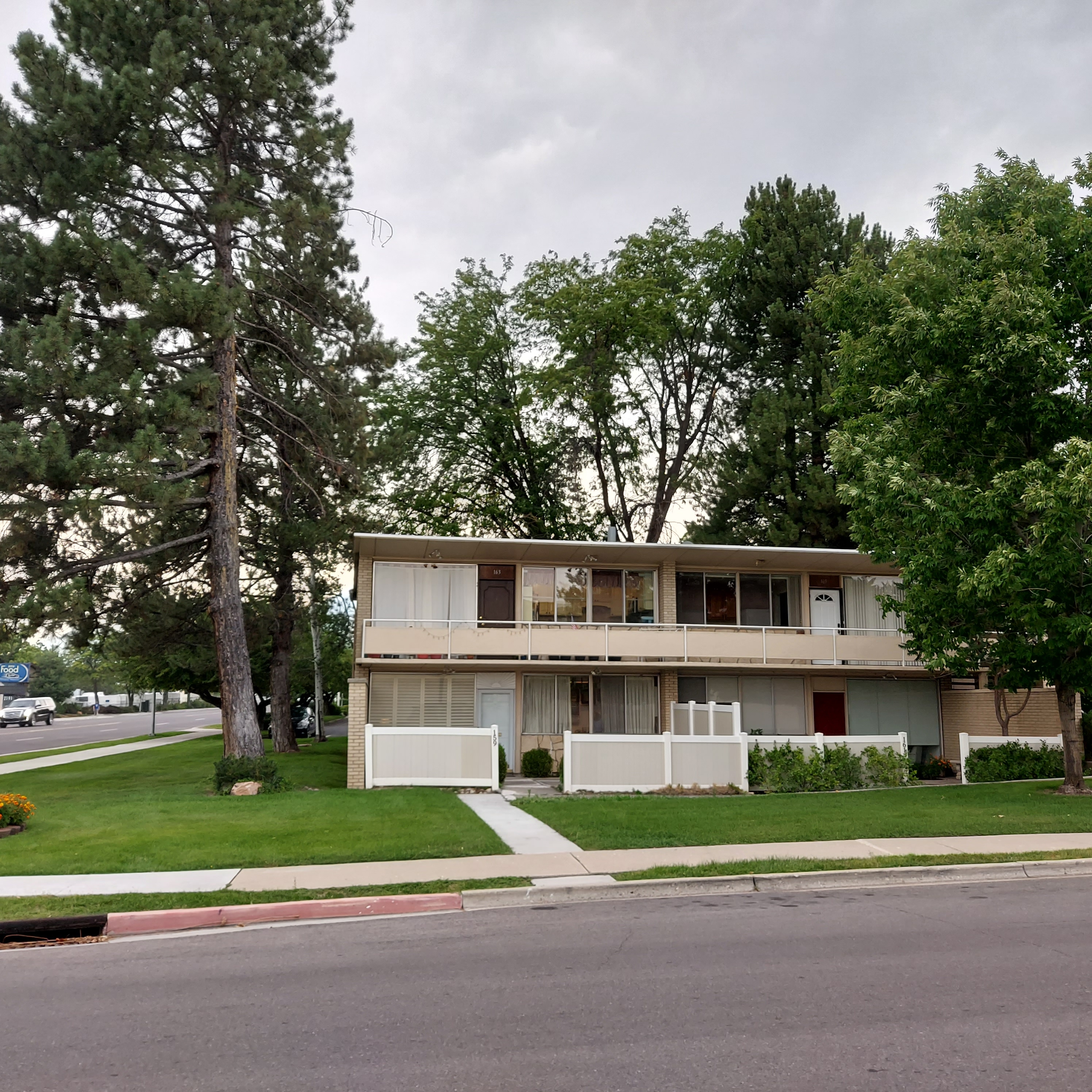 Provo Condo: 163 E 2100 N