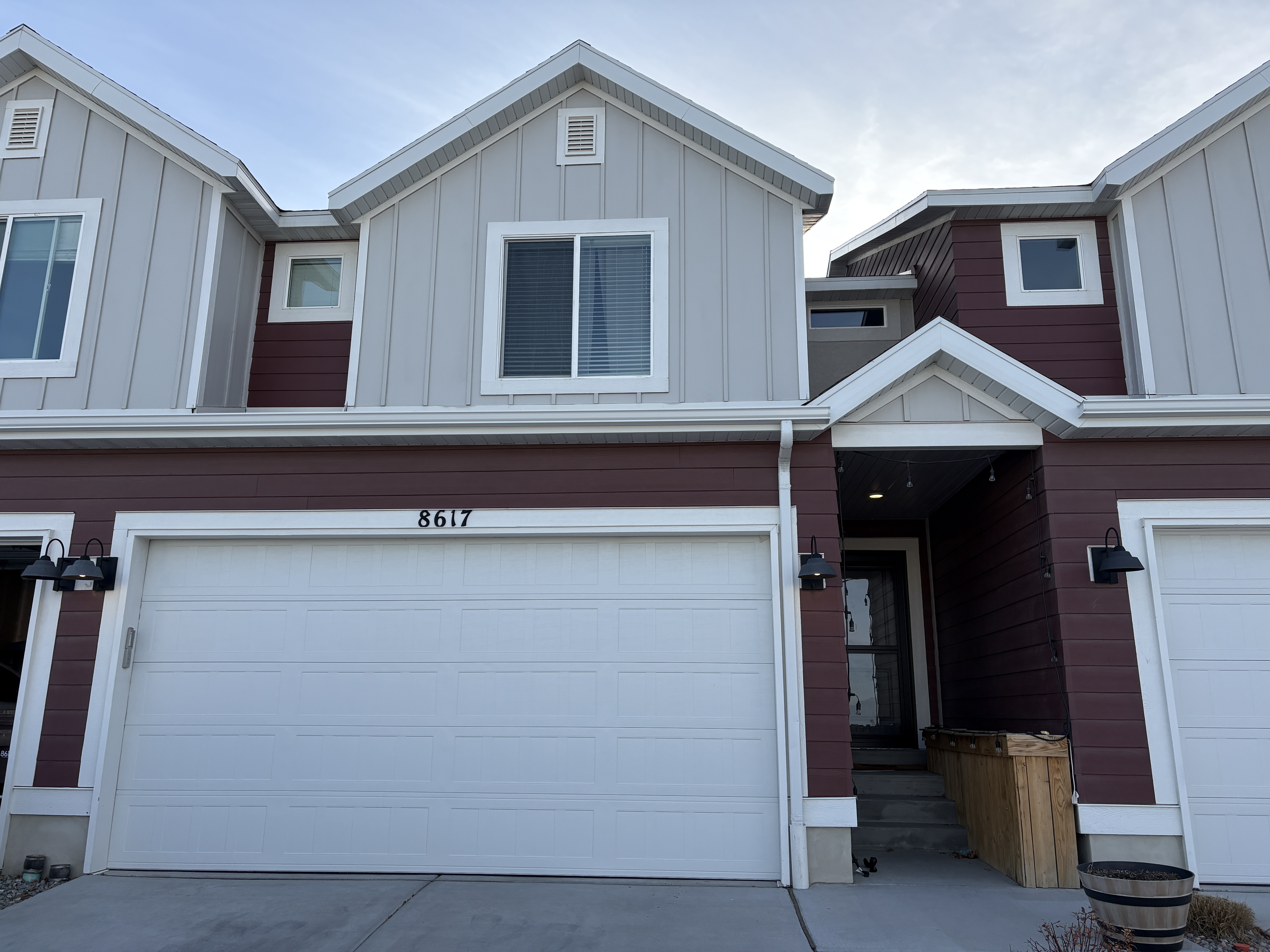Magna Townhome: 8617 W Meadow Bank Way