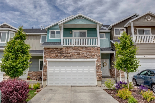Lehi Townhome: 4253 N Cresthaven Ln