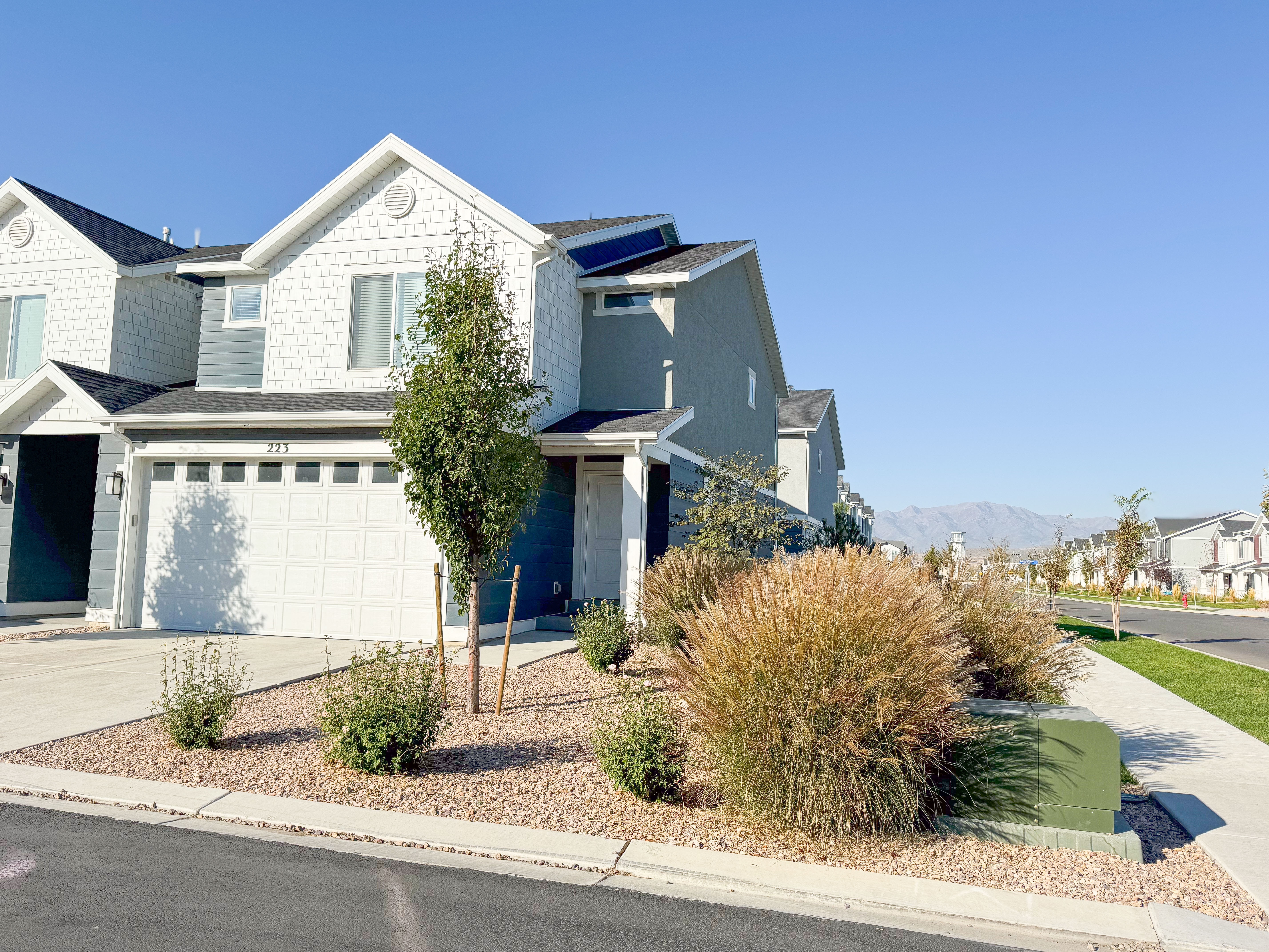 Saratoga Springs Townhome: 223 N Pier Ct