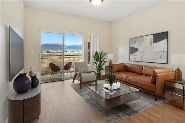 West Haven Apartment: 1575 W Riverwalk Drive