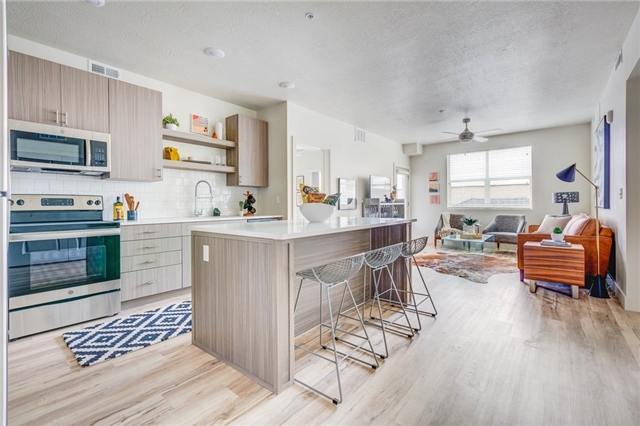 Salt Lake City Apartment: 204 W 2100 S
