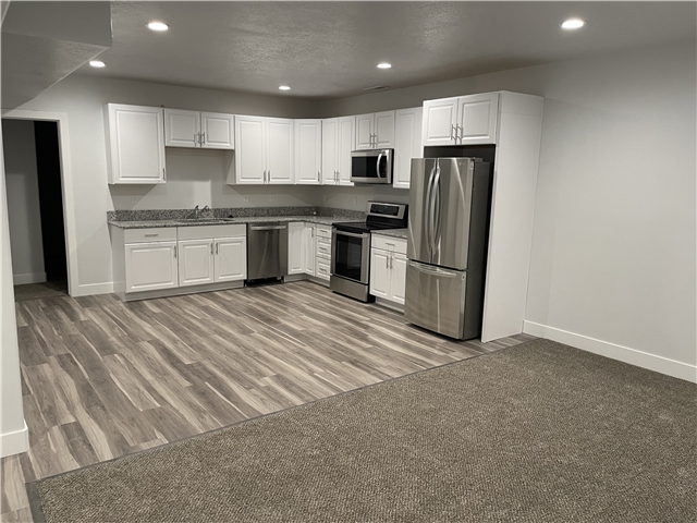 Saratoga Springs Apartment: 2041 N Wild Hyacinth Dr