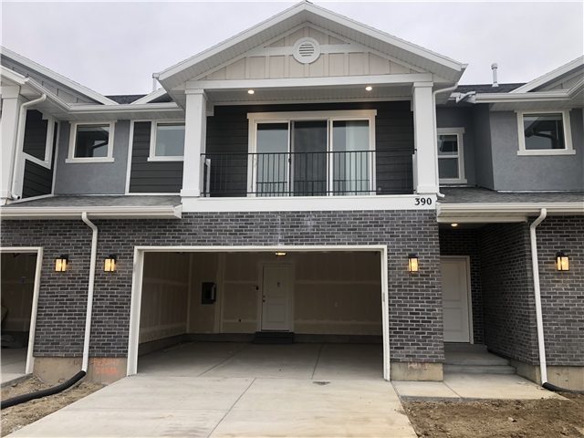 Pleasant Grove Townhome: 422 W 330 N