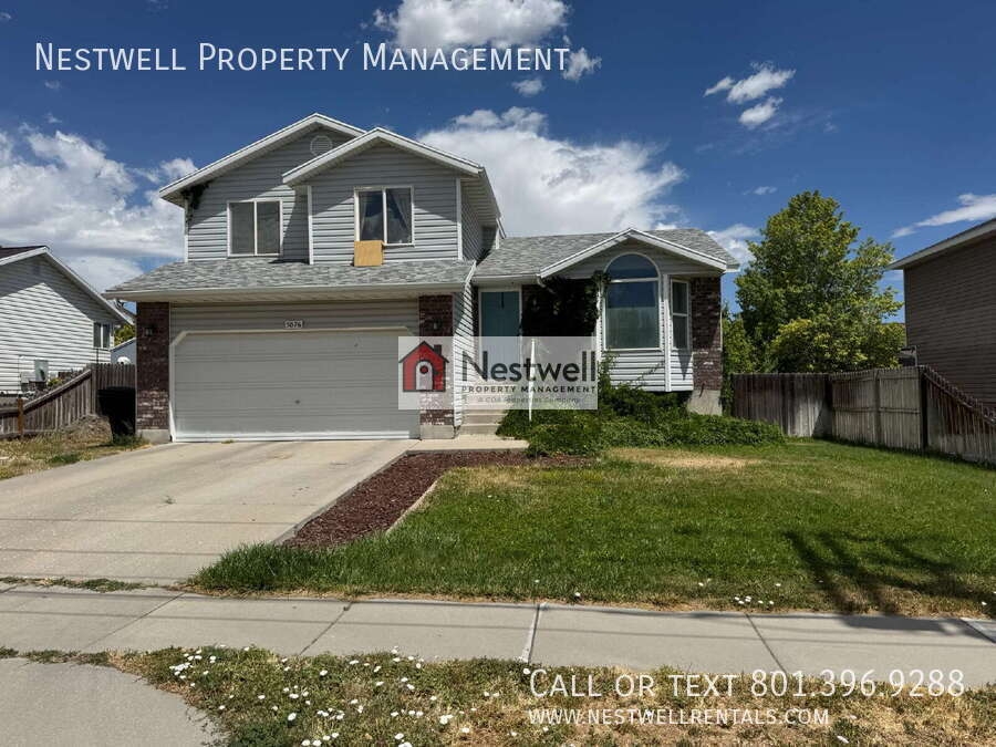 West Jordan House: 5076 W 7000 S