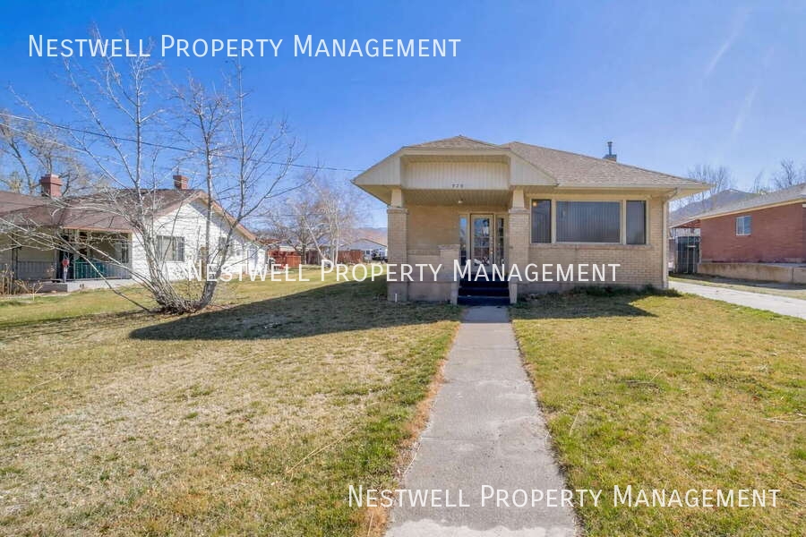 Tooele House: 273 S 100 W