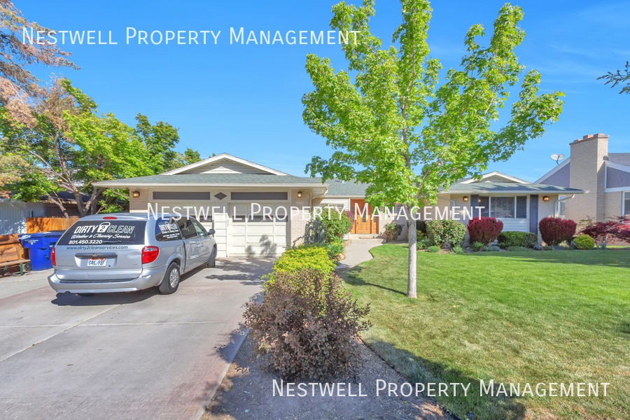Salt Lake City House: 2405 E Cavalier Dr