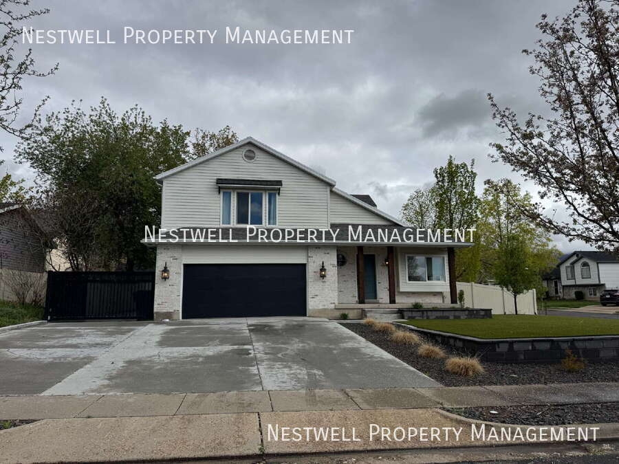 Kaysville House: 1539 S 650 E