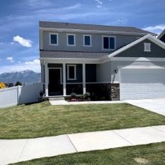 Herriman House: 12987 S Acklins Dr