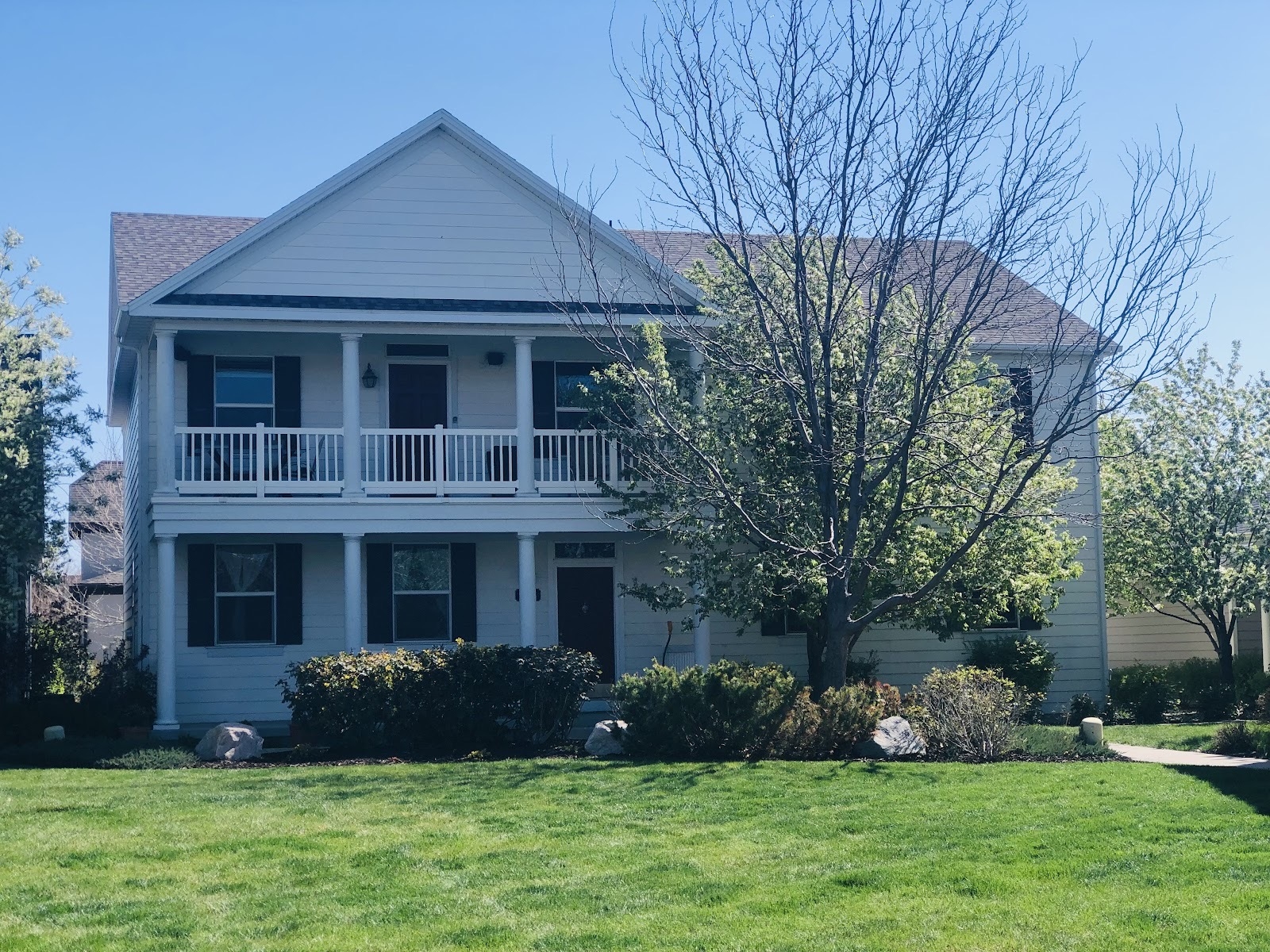 South Jordan House: 11623 S Grandville Ave