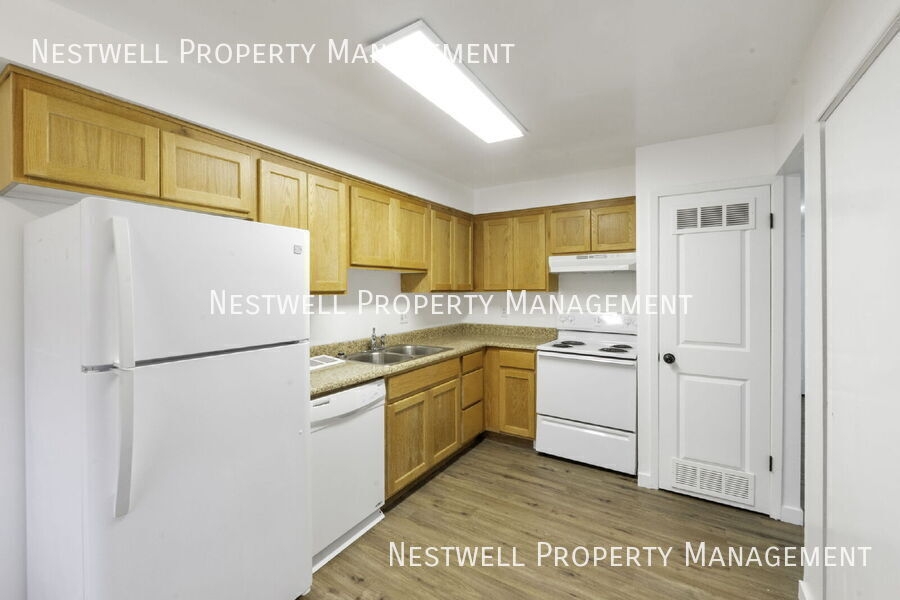 Pleasant Grove Multiplex: 325 E 1000 N