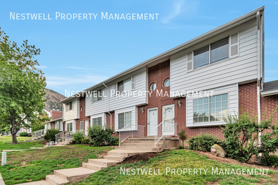 Ogden Townhome: 1419 Darling St