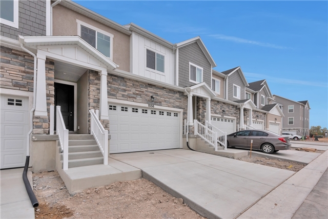 Lehi Townhome: 1562 N 3740 W