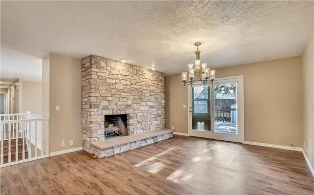 Sandy House: 1278 E Starwood Ct