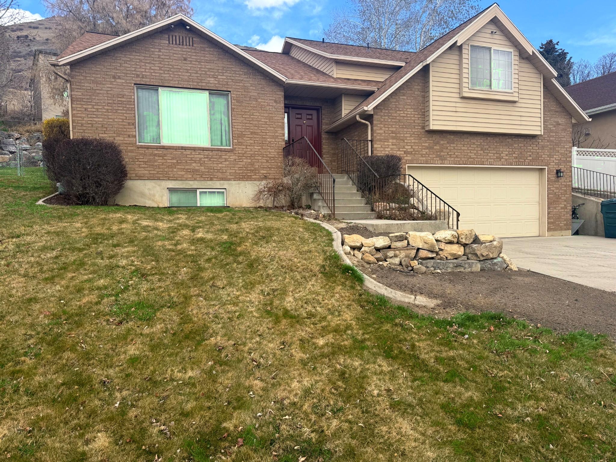 Pleasant Grove House: 1715 Cherokee Dr