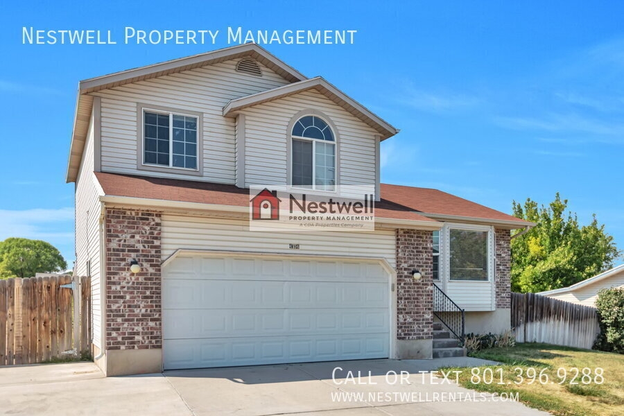 West Valley City House: 4556 South Wormwood Drive 