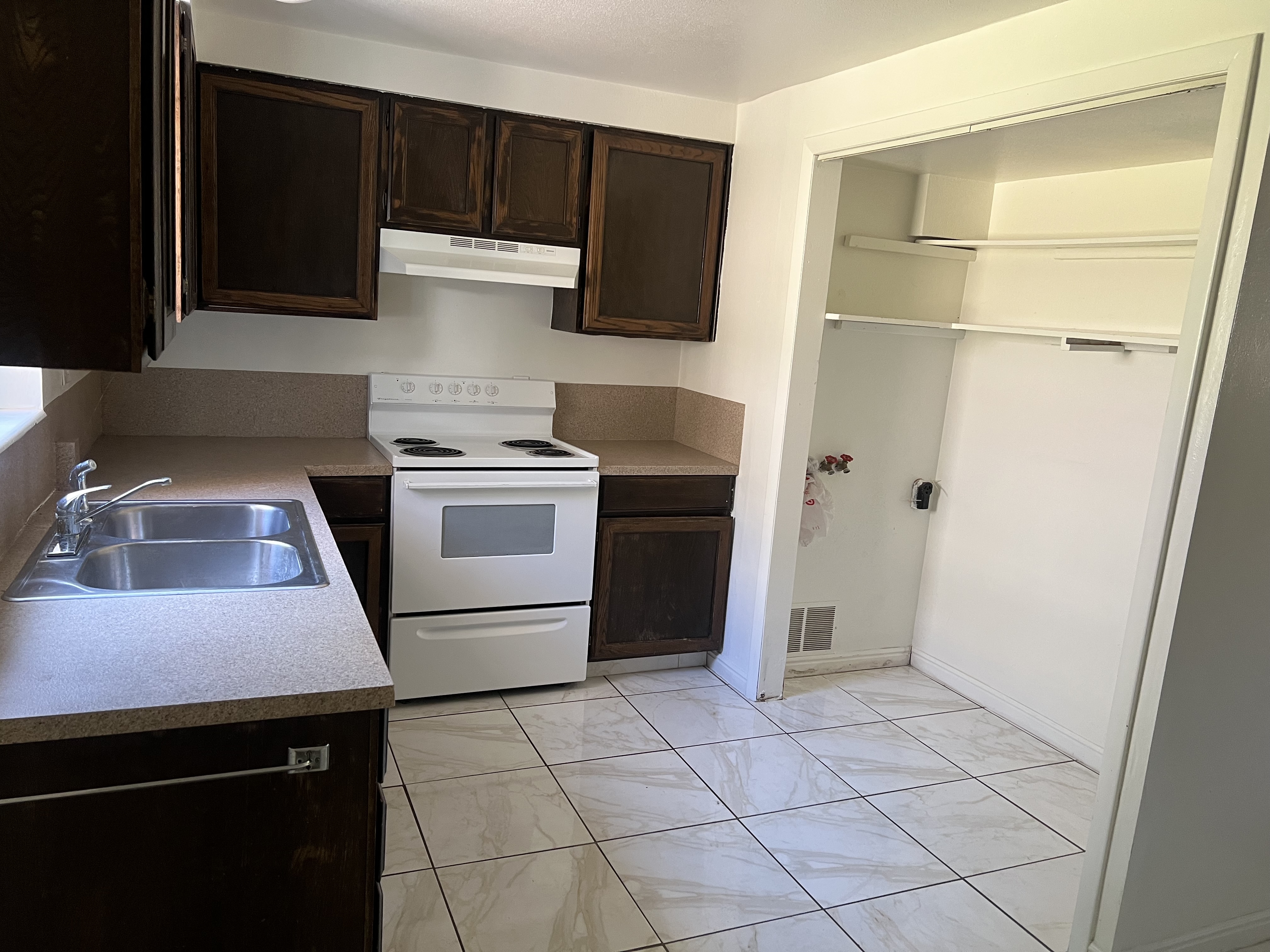 Ogden Multiplex: 2796 N 450 E