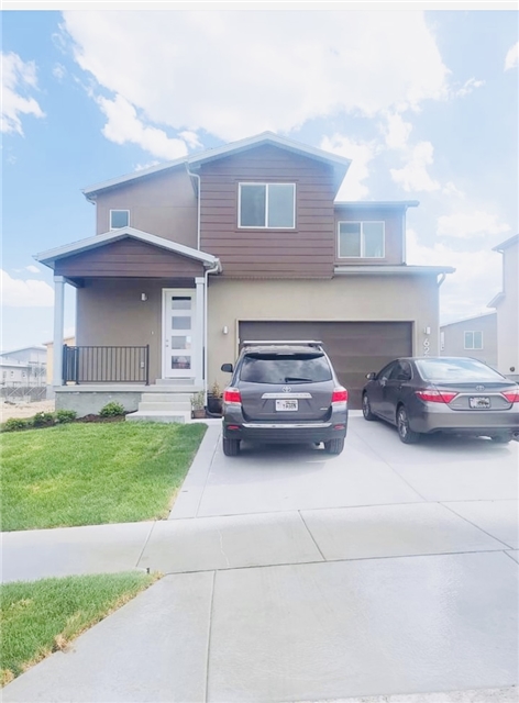 West Jordan House: 6281 W Strada Crest Way