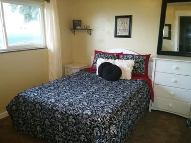 Orem House: 1147 W 40 S