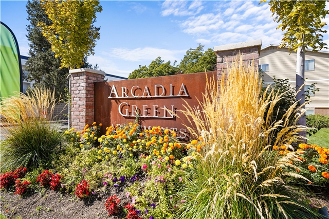 Murray Apartment: 4545 S Arcadia Green Way