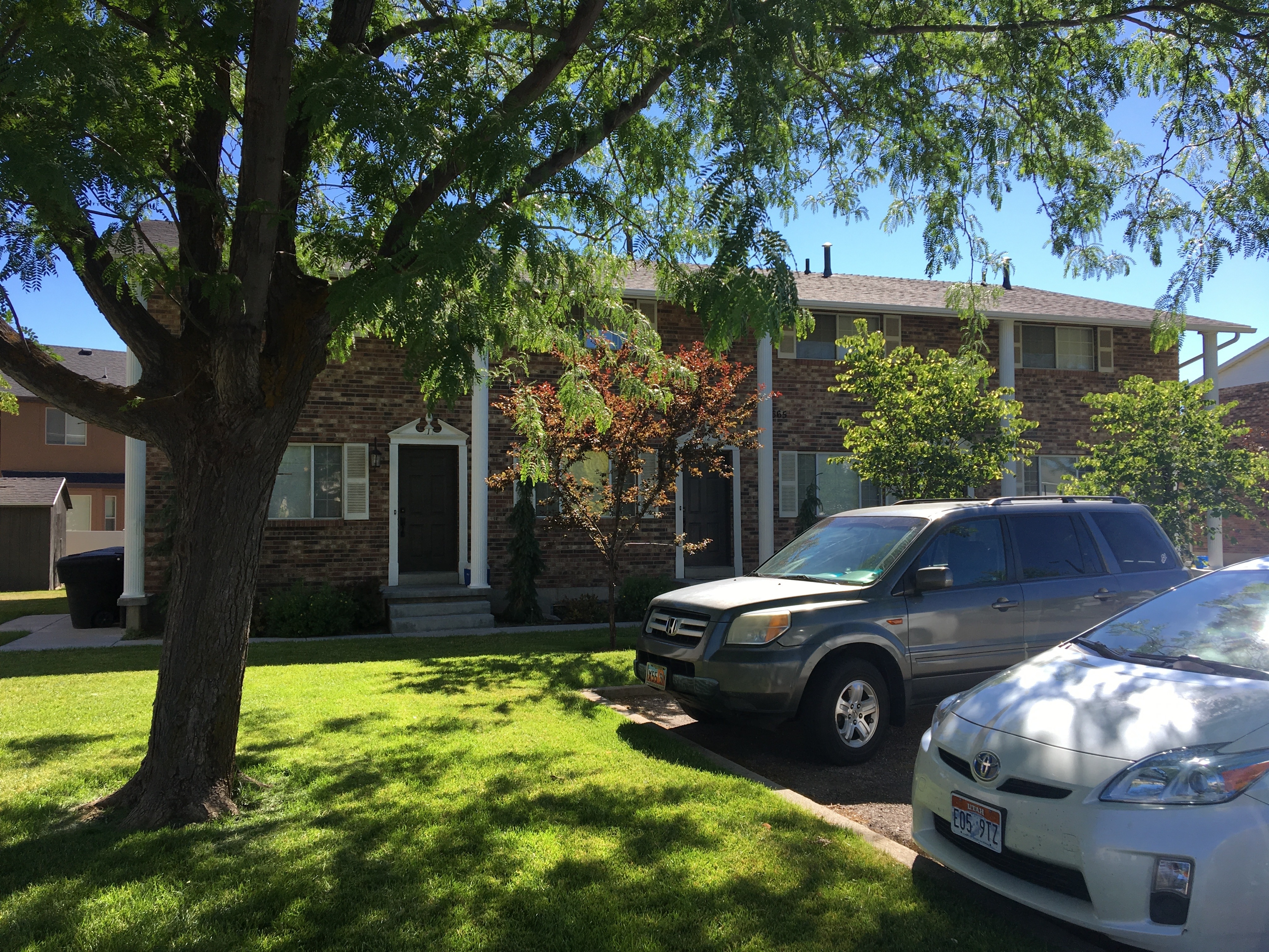 Kaysville Townhome: 673 N 400 W Unit 3