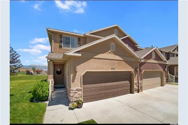Eagle Mountain Townhome: 8074 N Clearwater Rd