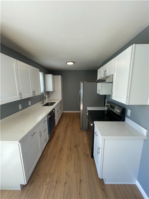 Taylorsville House: 2861 W Cayenne Dr